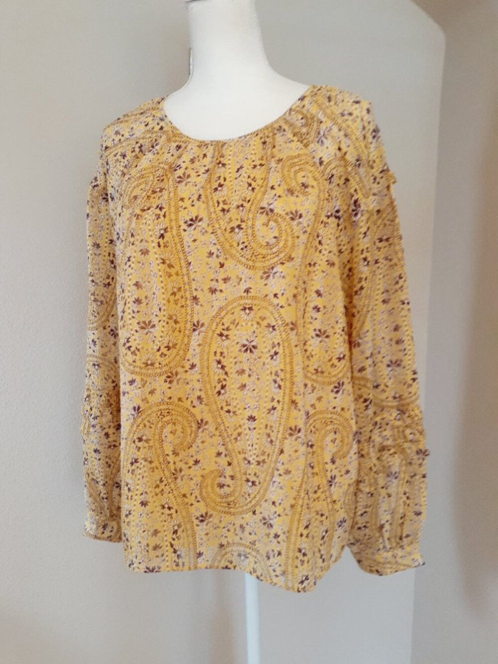 Ann Taylor Ruffle Detail Blouse